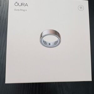 Oura Ring 4 in Rose Gold